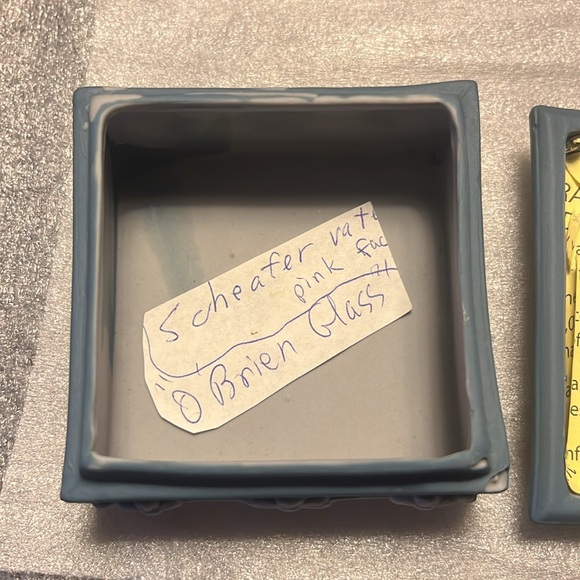 Schafer & Vater pink blue cameo German 1900’s Jasper ware trinket box. 3.25” - Picture 5 of 6